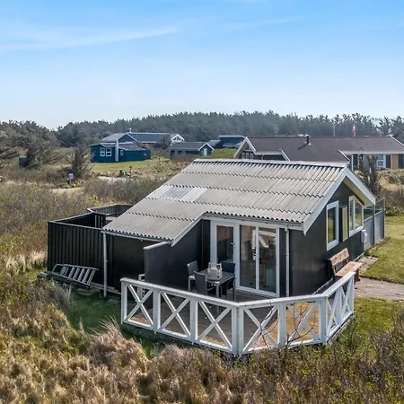 Holiday home Holger - 50m From The Sea In Nw Jutland By Interhome Hjorring